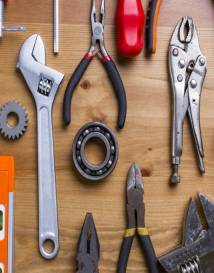 العدد والأدوات